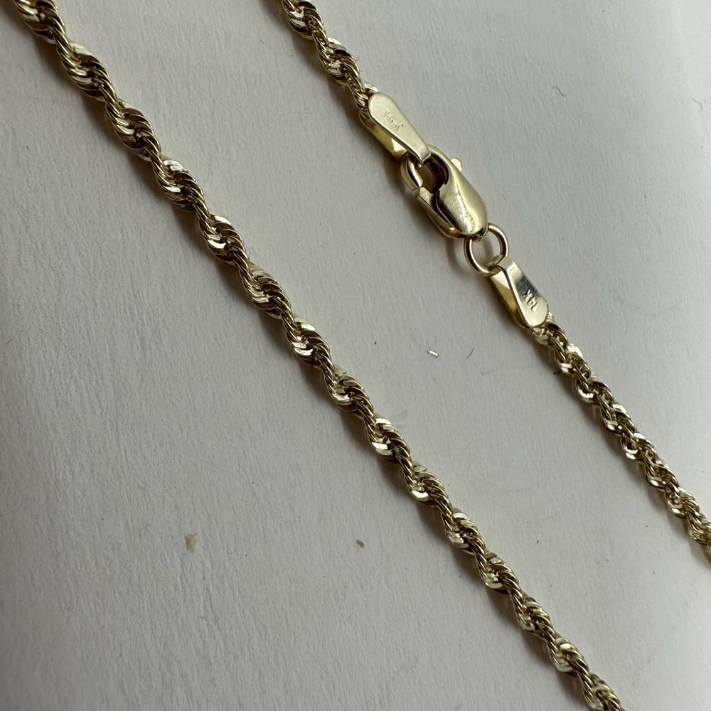 14Kt Gold Rope Chain - Picture 9 of 9